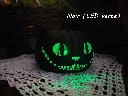 impression-3d-chat-citrouille-lampe-noir-led-vert.webp